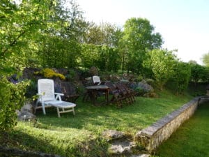 Terrasse du gîte Moulin de Gémages