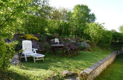Terrasse du gîte Moulin de Gémages