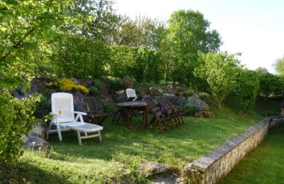 Terrasse du gîte Moulin de Gémages