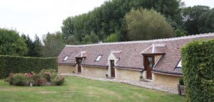 Extérieur accès aux chambres d'hôte Moulin de Gémages